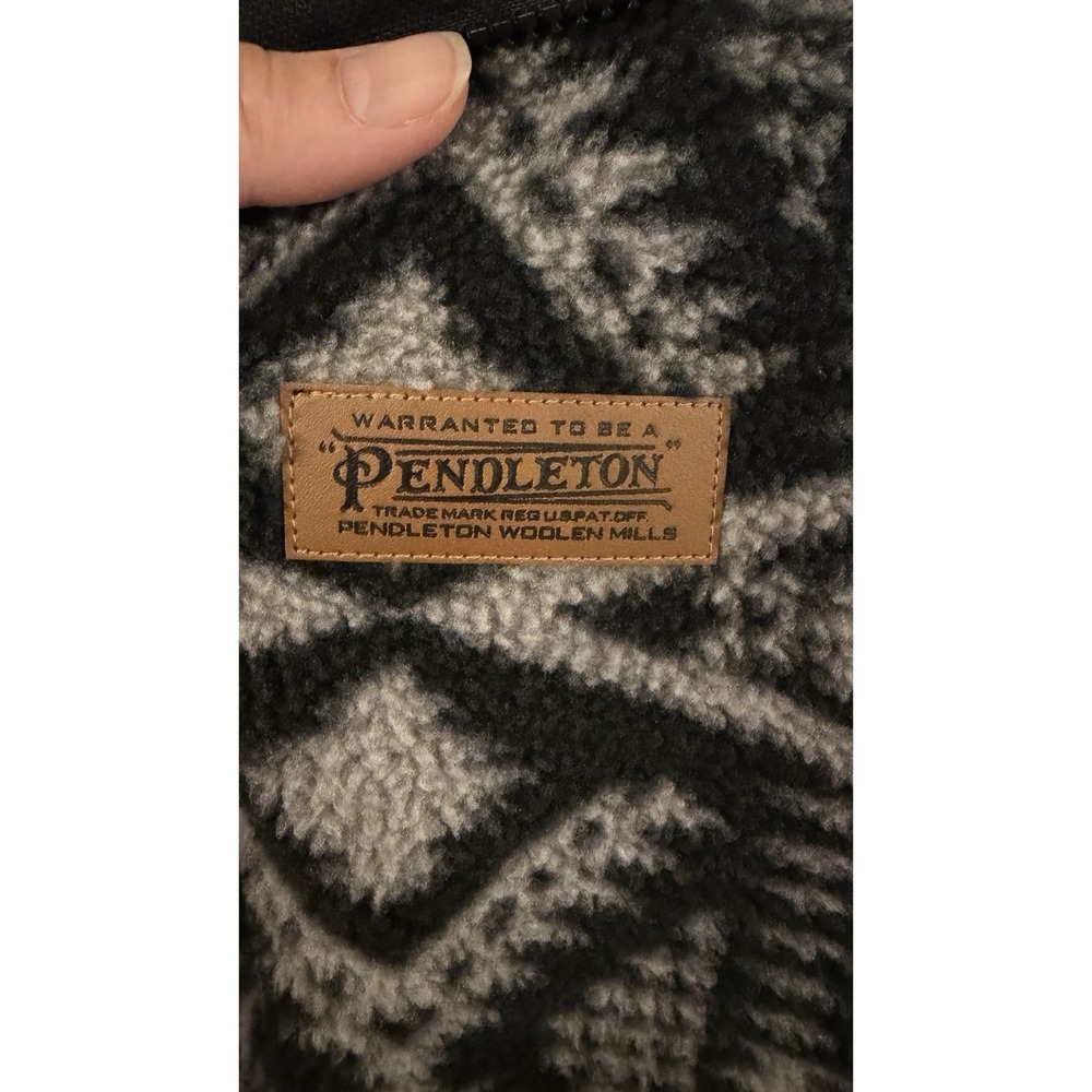 Pendleton BLACK/SILVER GRAY GEOMETRIC Half-Zip Sherpa Fleece Jacket Men's Medium - Picture 3 of 9